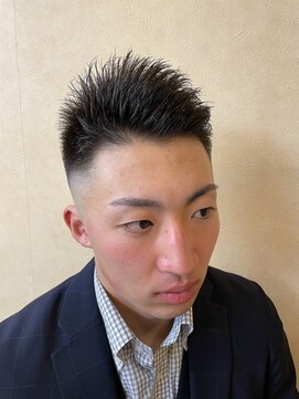 コロレ(COLORE) スキンフェード、バックスタイル