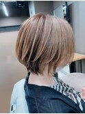 ナチュラルショートボブ