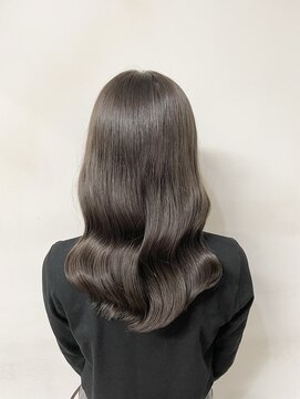 ラルム 新宿(LARME) アイスグレージュ叶う透き通るヘアカラー【韓国/巻き髪】