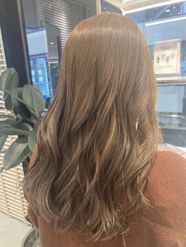 ステアケース 武蔵小杉店(stair:case) ブリーチなしで明るめベージュカラー