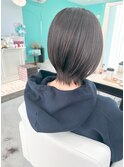 大人可愛いスウィングカット