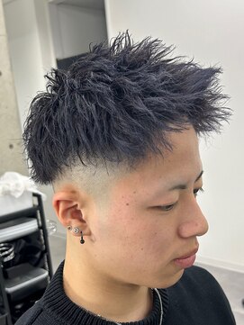 レボ 神宮寺店(Revo) ジェットモヒカン×縦落ちツイスト