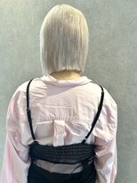 コト 福井大和田店(coto)&nbsp;福井　大和田　ハイトーン　ホワイトカラー　ボブ　ブリーチ