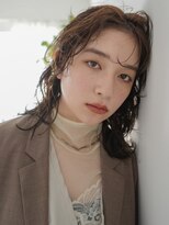 ラヴィズム(LUVISM)&nbsp;ミディアム顔周りレイヤーおくれ毛前髪万代新潟