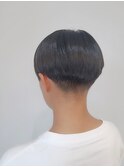 【佐藤哲朗】黒髪×ツーブロックベリーショート