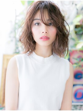 カバーヘア ブリス 戸田公園西口店(COVER HAIR bliss) 韓国風巻きフェイスフレーミングミディh3戸田公園20代30代40代