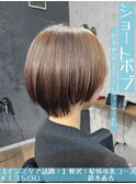 ショートボブ