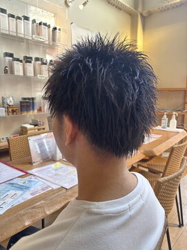 フラット(flat) スパイキーショート