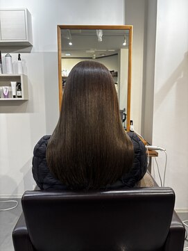 アンクル(ancre) 美髪ストレート×ロング×マットグレー×美髪カラー【広島】