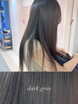 アール 横浜(R) 【MAKI】ダークグレー/艶カラー/ナチュラルカラー/ストレート