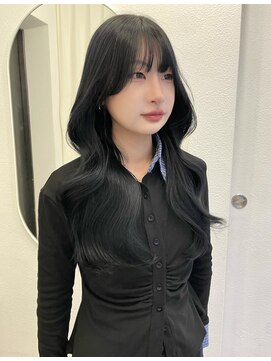 ボタン ハカタ(VOTAN hakata) 福岡美容室/レイヤーカット/暗めヘア/韓国ヘア/ブルーブラック