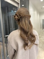 ロンドルピナス 小倉(Lond Lupinus) ミディアムレイヤーカット/似合わせカット/大人ガーリー/20代