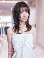 ケアリー 千葉ニュータウン中央(Carelly)&nbsp;デザインカラー/レイヤーカット/ウェットヘア/オリーブベージュ