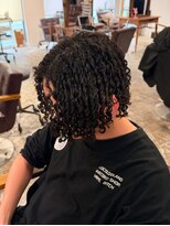 メゾンフォーメン 心斎橋店(Maison for men)&nbsp;コイルカーリー　フィンガーコイル　フェードカット