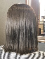 ナゴミノヒトトキ(NAGOMI NO HiTOTOKi)&nbsp;切りっぱなしボブ