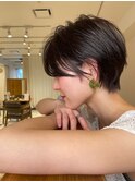 黒髪ショート