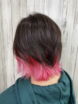 アンダーバーホワイト 南海難波店(_WHITE) 【＿white+】派手髪