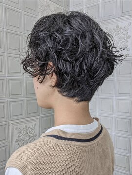 ヘンリエッタ 吉祥寺(Henrietta) くせ毛風ショートパーマ