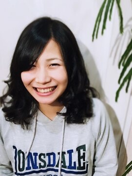 エムハチ(M8) カジュアルミディ