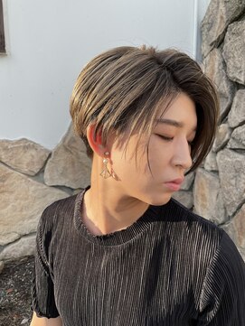 スカイ(SKY) 福井カット　ショートカット　刈り上げ女子