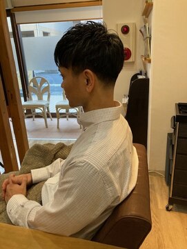 グランバイ アトリエドングリ(Grand × AtlierDonguri) お客様髪質改善データ931(メンズマッシュ)