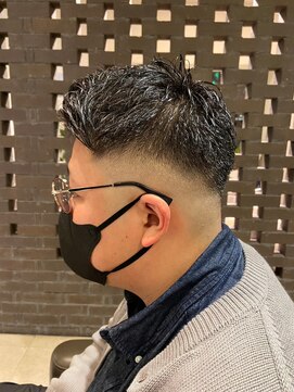 エヌアンドエーコンティ(N&A CONTi) アップバング スキンフェード ツーブロック#4