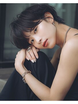 センスヘア(SENSE Hair) 黒髪/マッシュショート/耳掛けショート/小顔カット/グレージュ