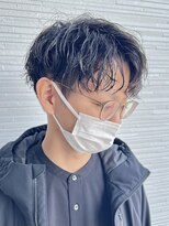 デプト(DEPT.)&nbsp;ツイストスパイラルシャドウパーマセンターパートメンズサロン