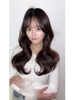 ユーフォリア 渋谷グランデ(Euphoria SHIBUYA GRANDE) 髪質改善 艶髪 オリーブカラー 透明感 ウェーブ巻き YUKI