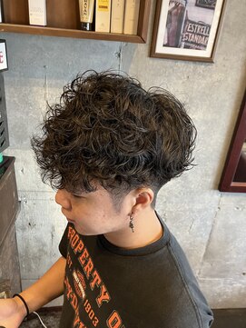 エルエー バーバーショップ 草津店(L.A BARBERSHOP) カーリーパーマ