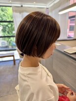 ニーイチイチ(211)&nbsp;ボブ/暗めカラー