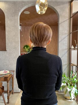 ザ ローズ(The Rose) ショート