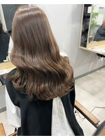アトレ 福岡大名店(attrait) 透明感×こなれ感。ブラウンセミロングのふんわりレイヤー