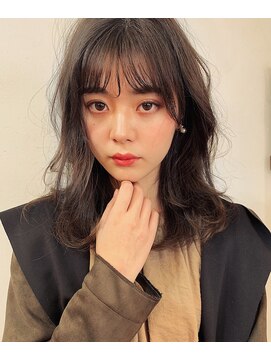 レイラバイアフロート 吉祥寺(Lila by afloat) ウルフレイヤーミディ「アフロート小笠原】