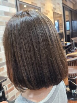 ヘンリエッタ 吉祥寺(Henrietta) ワンレングスＢＯＢ×アッシュベージュ