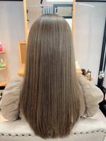 イーラ(era)&nbsp;Aujua リペアリティ　ブリーチ　艶ツヤストレート　/era