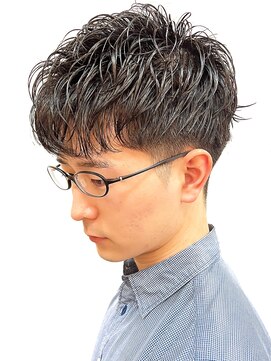 銀座マツナガ 浅草店 ツーブロック/カット/アップバング/フェード/アイロンパーマ