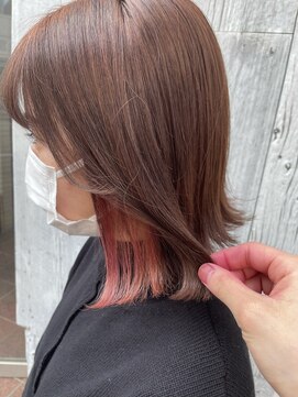 アン(Hair make un) 【インナーカラー】ペールピンク♪