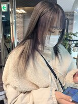 ヘアーアンドメイク ビス(HAIR&MAKE bis) グレー×ラベンダーのハイトーンインナーカラー♪【多田 華歌】