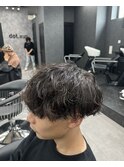 メンズマッシュ×緩め波巻きパーマ