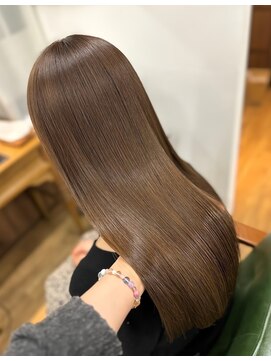 アンダーバーホワイト モデ 富田林店(_WHITE mode) 髪質改善ミルクティーベージュレイヤーカット