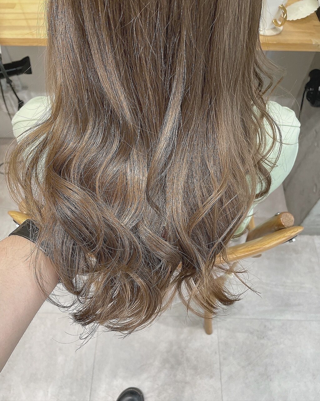 ブリーチなしミルクティーベージュ イルミナカラー：L242362948