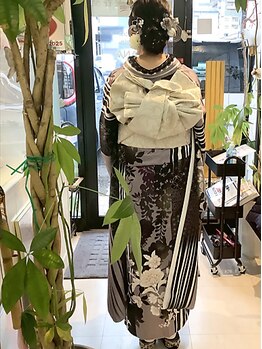 ベルジュバンスクリニックサロン プラナ(PRANA)の写真/《宇都宮》成人式着付け募集中!前撮りの方割引あり。ヘアセット~メイクまでトータルビューティーサロン☆