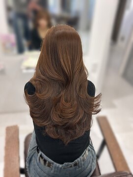 ハピネス 梅田茶屋町店(HAPPINESS) レイヤーカット/くびれヘア/プレミアムカラー/ブラウン/顔まわり