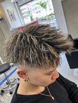 ダズルヘアラッシュ(DAZZLE hair RUSH)&nbsp;金メッシュ×束感ツイスト