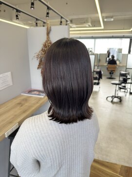 リジー(Litzy) アッシュブラウンカラー♪【三國麗奈】