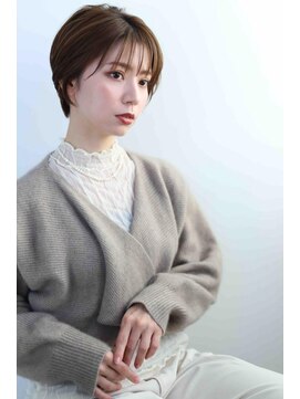 ムウ 難波(MOU) クールショートボブ前髪イメチェンピンクベージュ30代40代50代