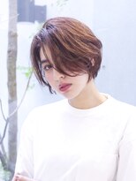 コクーン(Cocoon) グロスショート#前髪#イメチェン#ウェーブパーマ#こなれミディ