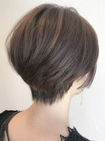 ウィロー(WILLOW)&nbsp;【WILLOW】すきバサミを使わない奥行きショート（井下貴史）