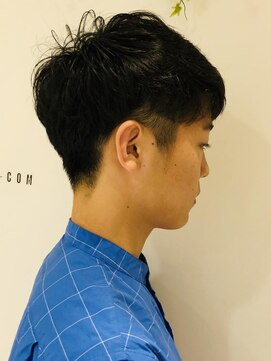 コム(com by neolive) 黒髪でも似合うメンズショート2